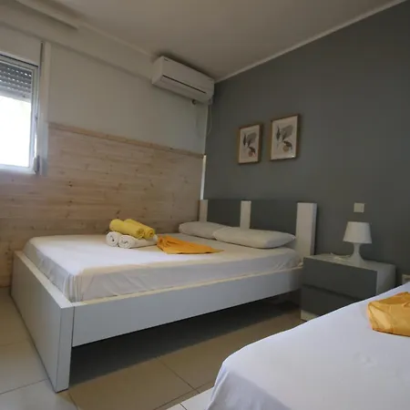 Mini-hôtel Potami Beach - Mondi Goro *